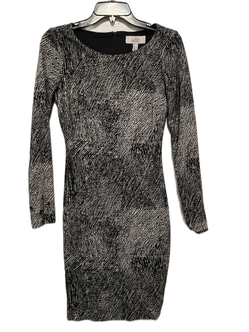 Badgley Mischka Black and White Long Sleeve Sheath Dress